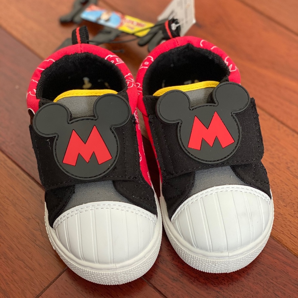 Mickey Mouse toddler shoes